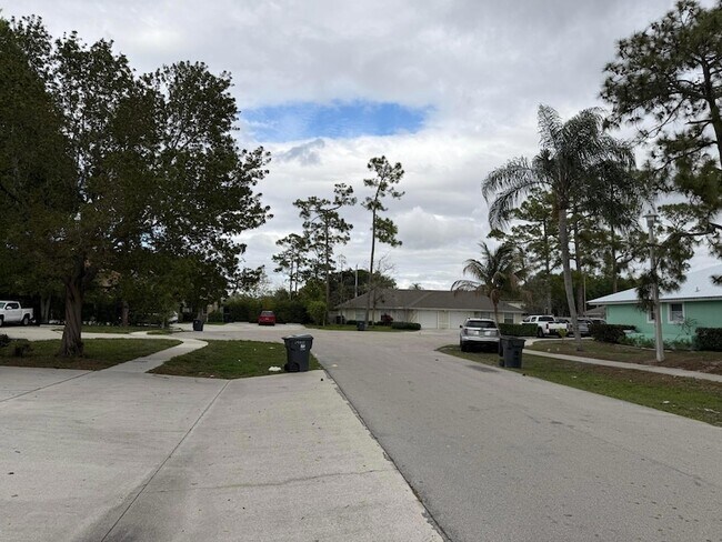 Foto del edificio - 14007 Veronica Ct