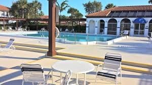 Building Photo - 6021 SE Landing Way