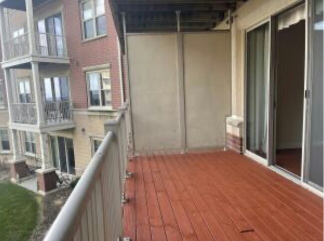 Foto del edificio - 4120 S Lake Dr
