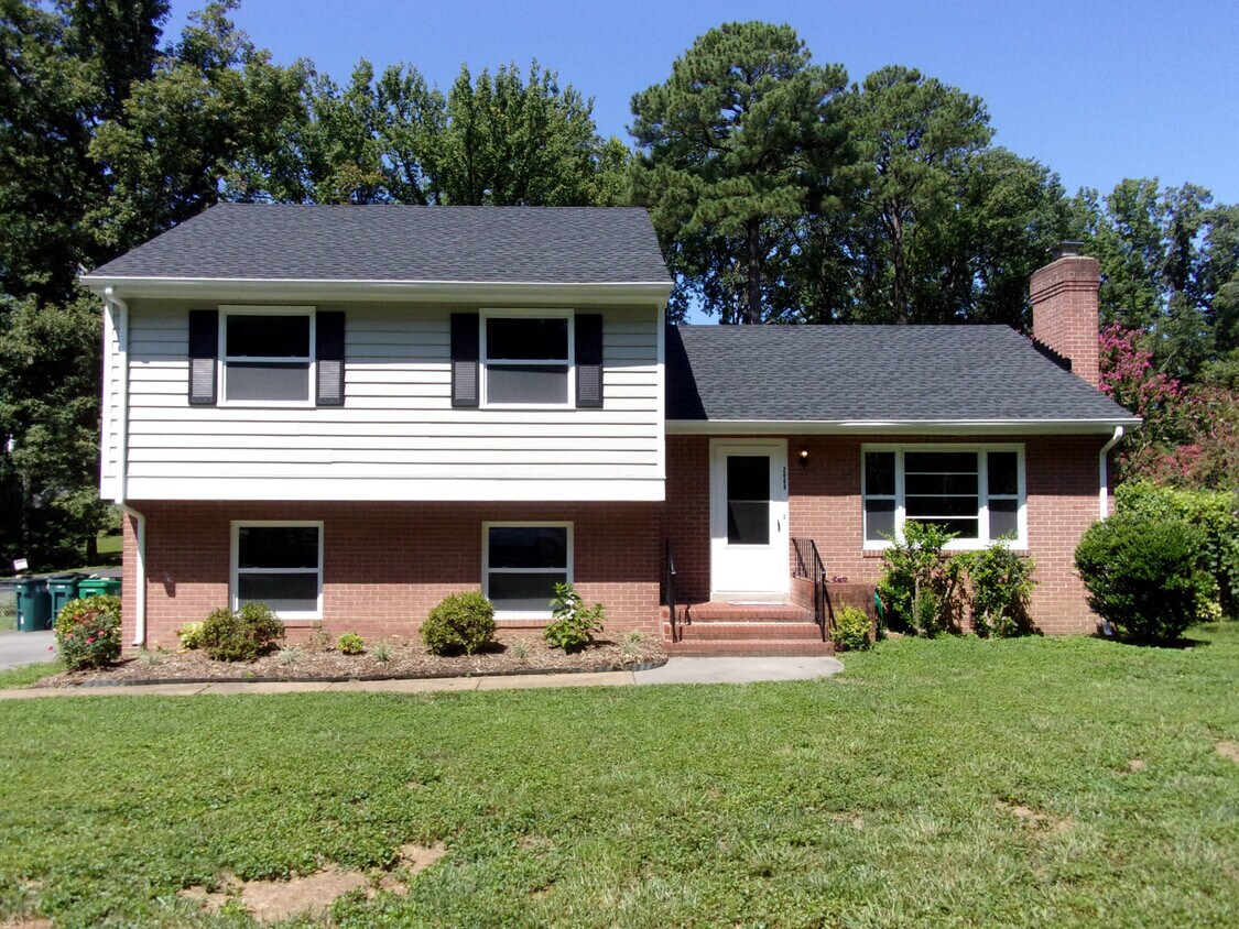 Primary Photo - Skipwith Farms - Updated 4-Bedroom Home on Half-Acre Corner Lot