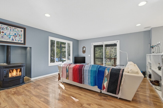 Photo - 12229 Circle Dr House