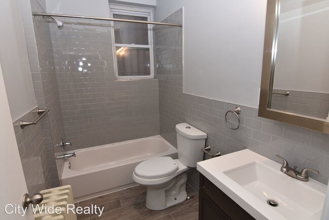 Foto del edificio - 971 N lawrence St