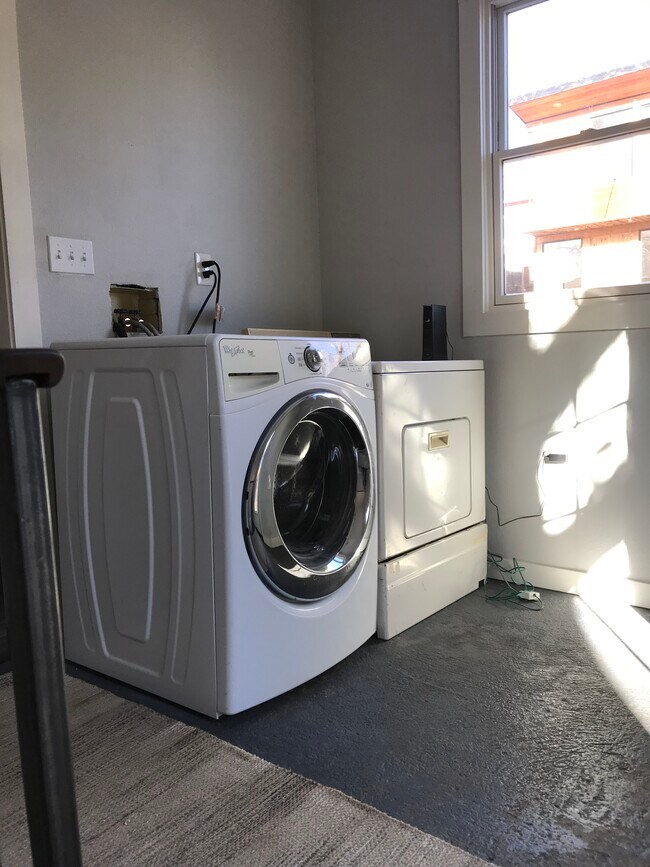 Foto del edificio - 103 W Cannon St