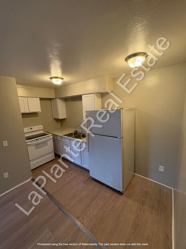 Foto del edificio - 1622 Milburn Ave