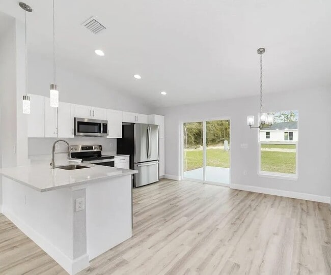 Building Photo - 2693 SW 147th Ct