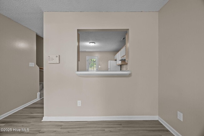 Foto del edificio - 117 Mesa Ln