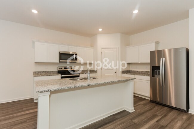 Foto del edificio - Fantastic 4bd/2ba home! Let yourself in!