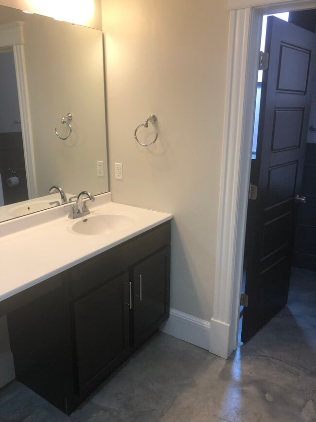 Building Photo - 3818 Arsenal Street