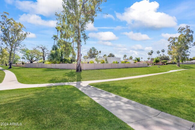 Building Photo - 8507 E Mustang Trail