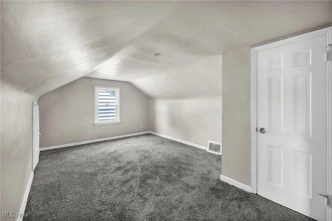 Building Photo - 5574 Waterbury Ave