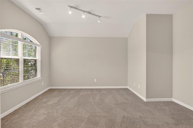 Foto del edificio - 9105 Switchgrass Ln