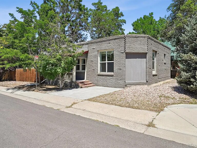 Foto principal - 4101 Adams St