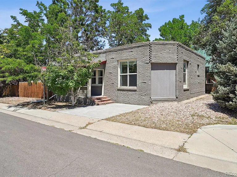 Primary Photo - 4101 Adams St