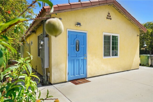 Foto principal - 20751 Parthenia St