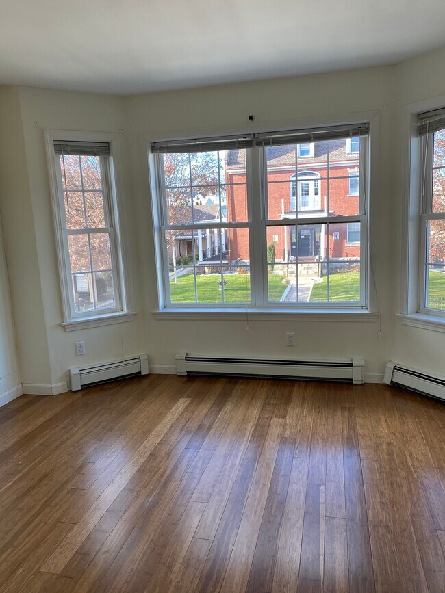 MasterBedroom - 886 Central St