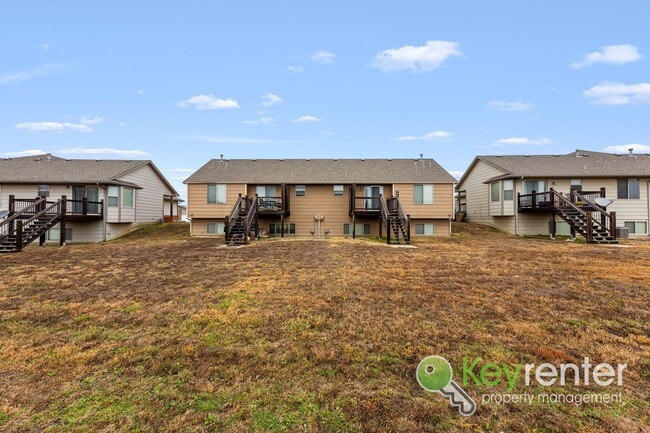 Foto del edificio - 2311-2313 E Coolwater St Duplex