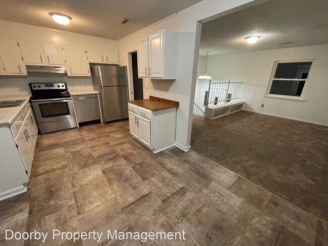 Foto del edificio - 3 br, 1 bath House - 6006 Porter Dr