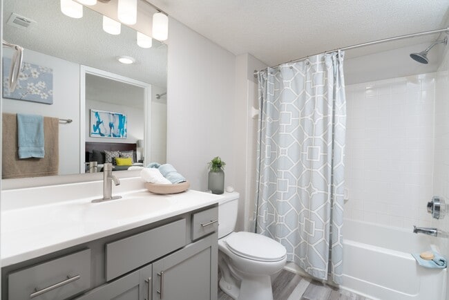 Building Photo - Britton Woods Apartments