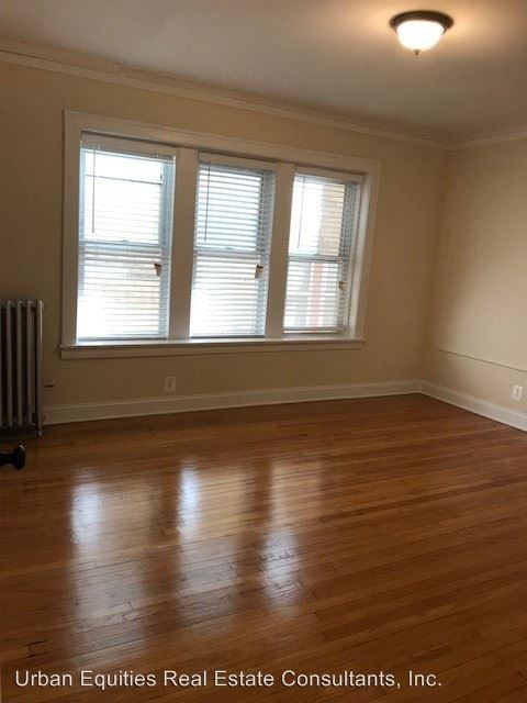 Building Photo - 119 Elmwood Ave