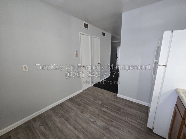 Building Photo - 3233 Ashby Rd
