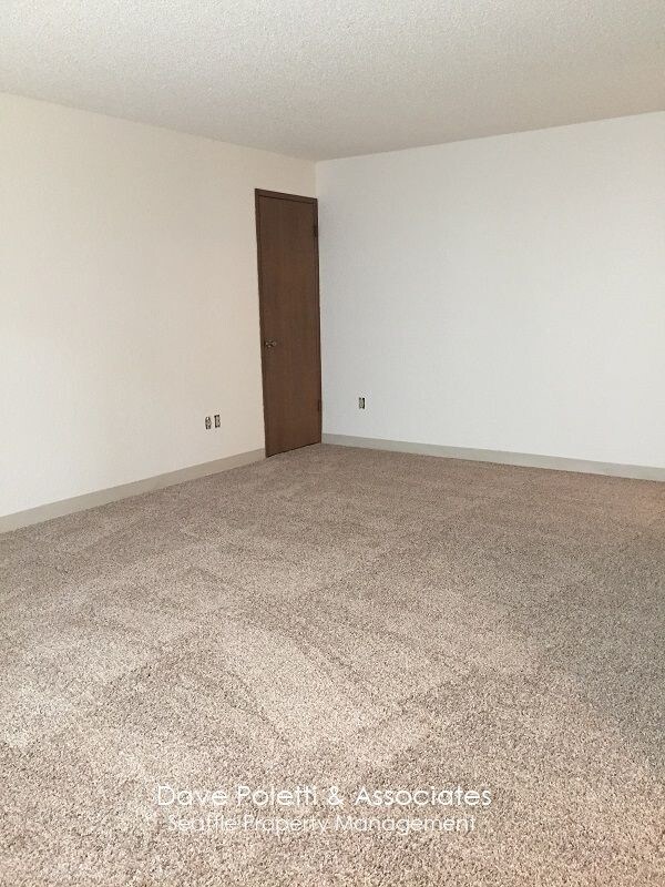 Foto del edificio - 8728 Phinney Ave N