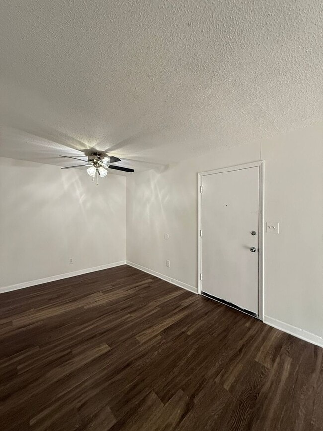 Interior Photo - Brynn Marr Village