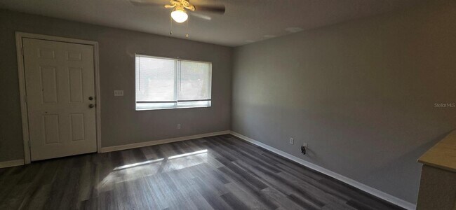 Foto del edificio - 2911 SE 52nd Ave