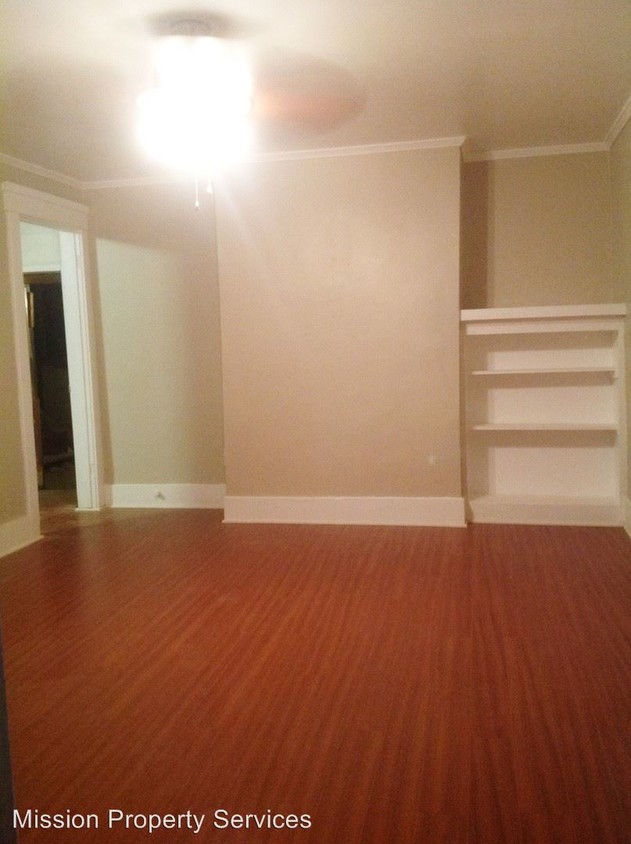 Primary Photo - 5150 Goldleaf Cir