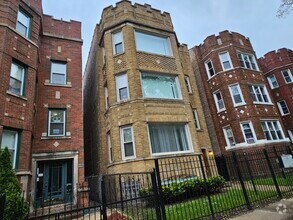Building Photo - 7719 S Essex Ave