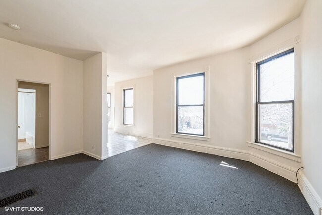 Foto del edificio - 3D Tour Available.  Oak Park Studio in Pri...