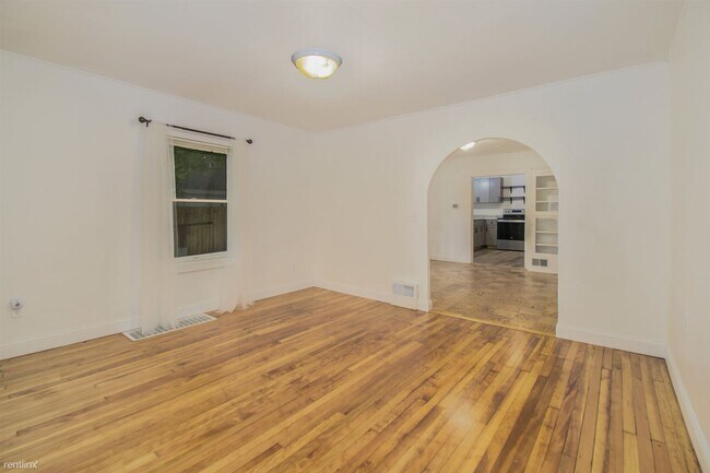 Building Photo - 3 br, 1 bath House - 314 5th Ave