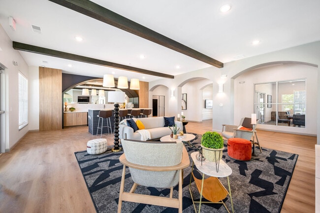 Clubhouse - Jasper
