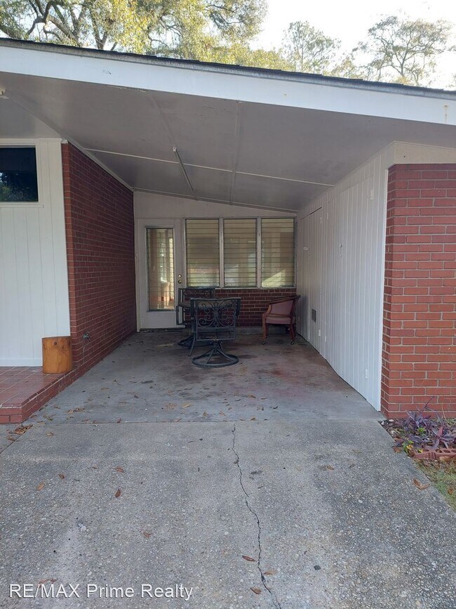 Building Photo - 3 br, 2 bath House - 3100 College Avenue