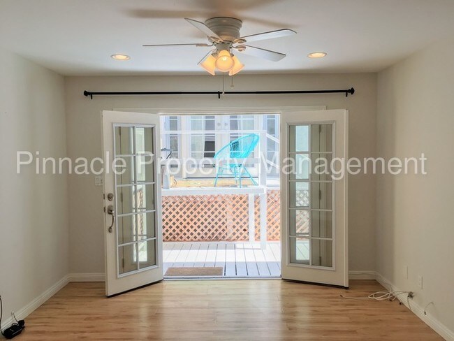 Foto del edificio - 1 Bedroom Manhattan Beach Apartment For Rent
