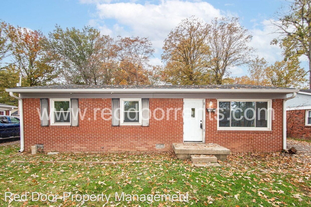 Primary Photo - 4 br, 2 bath House - 3534 North Richardt Ave