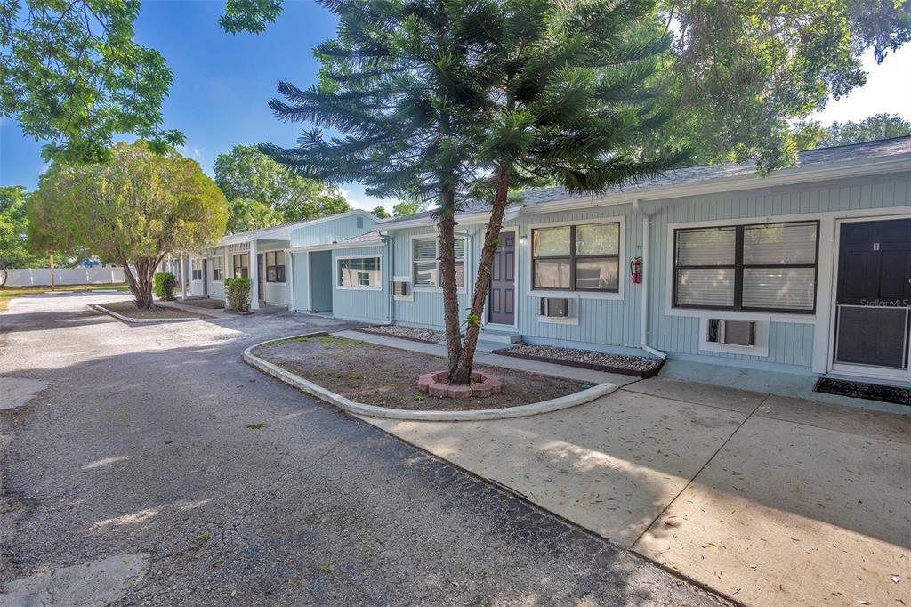 Foto principal - 1102 Sunset Point Rd