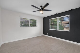 Building Photo - 1351 Van Buren St