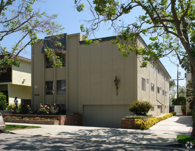 Foto del edificio - 248 S Rexford Dr