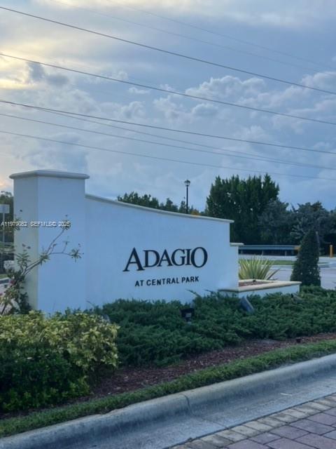 Foto del edificio - 10600 NW 88th St