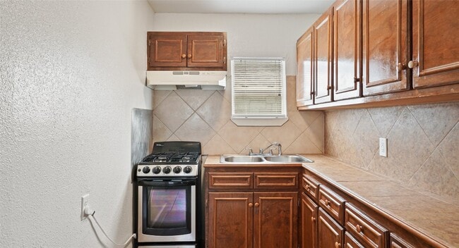 Foto del edificio - 500 Tillery St