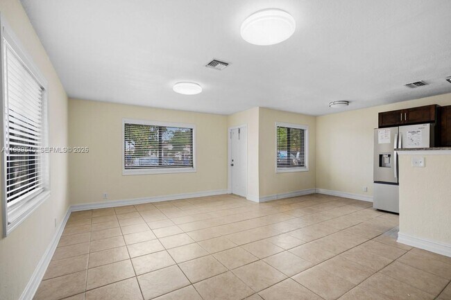 Foto del edificio - 7604 SW 10th Ct