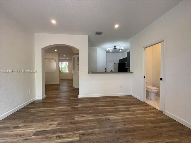 Building Photo - 3510 SW 170th Ave