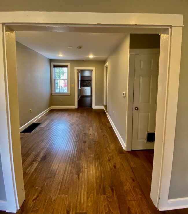 Dining Room - 651 Fremont St