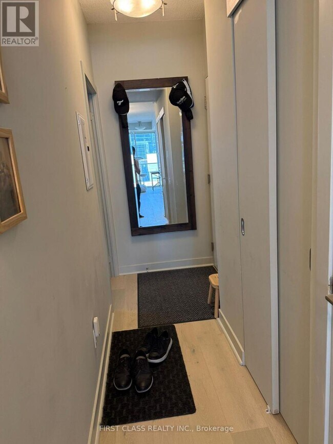 Photo du bâtiment - 126 Simcoe St