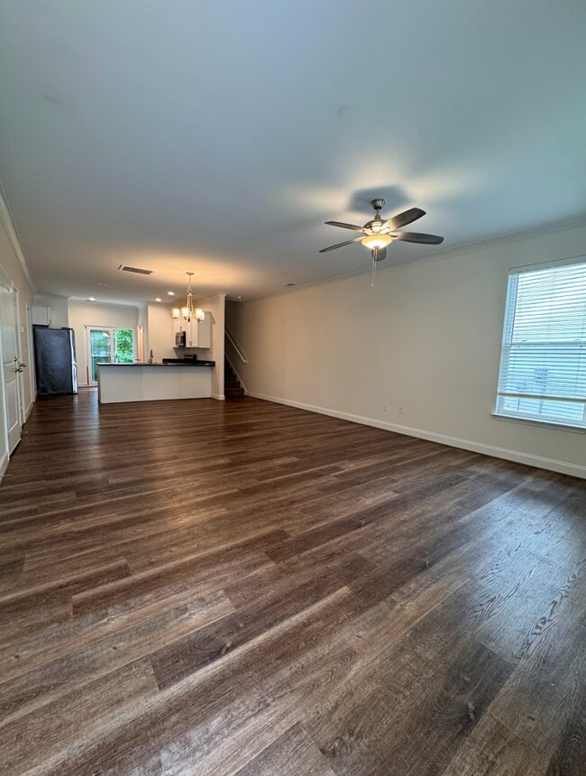 Foto del edificio - STOP SCROLLING! YOUR NEXT HOME IS HERE!