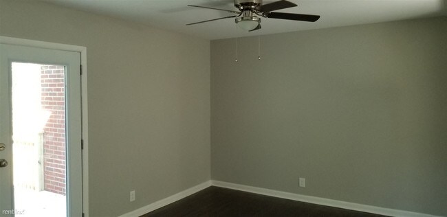 Building Photo - 2 br, 1 bath Duplex - 225 Blackman Road B