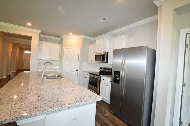 Building Photo - 109 Delilah Ln