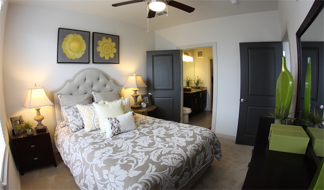 Photo - Artisan on 18th Apartments