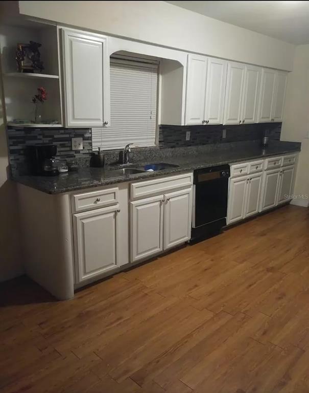 Foto del edificio - 2257 Crystal Grove Ln