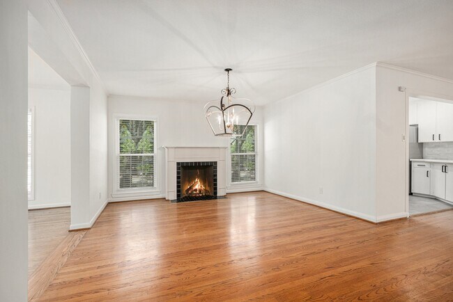 Building Photo - 6601 Brompton Rd